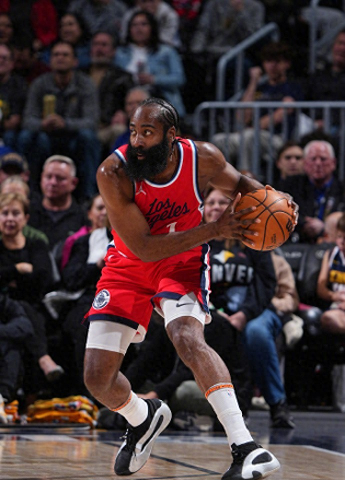 爱游戏官网 -尼斯今夜遗憾出局，志在NBA常规赛名次提升，管理层满意，年轻球员得到机会的简单介绍